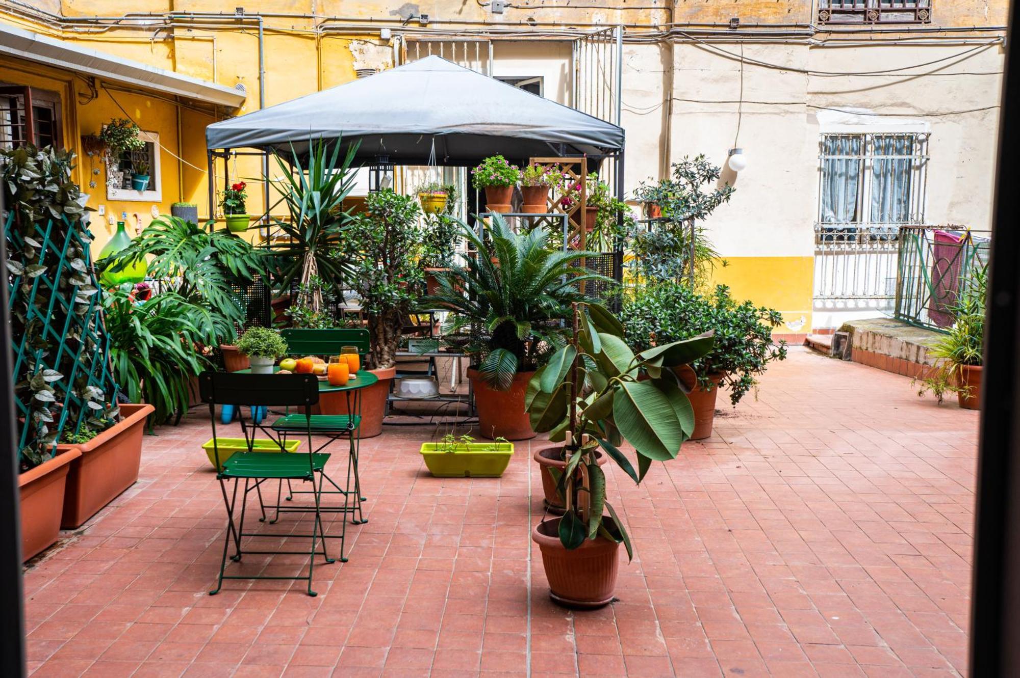 Napoli Centro Casa Vacanza ภายนอก รูปภาพ