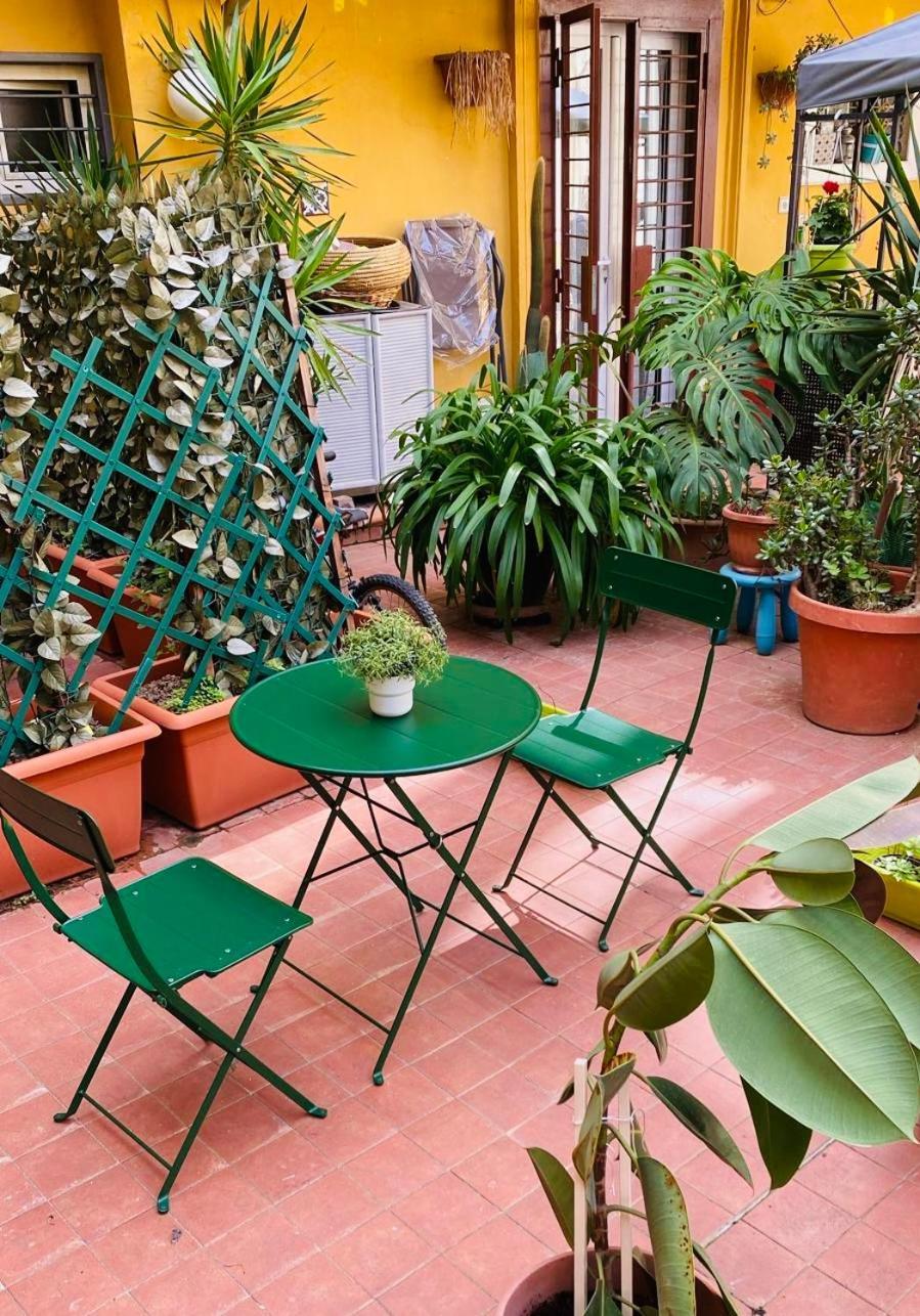 Napoli Centro Casa Vacanza ภายนอก รูปภาพ